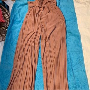 Loose pants